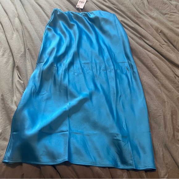NWT Mango Blue Midi Satin Skirt - Picture 4 of 5